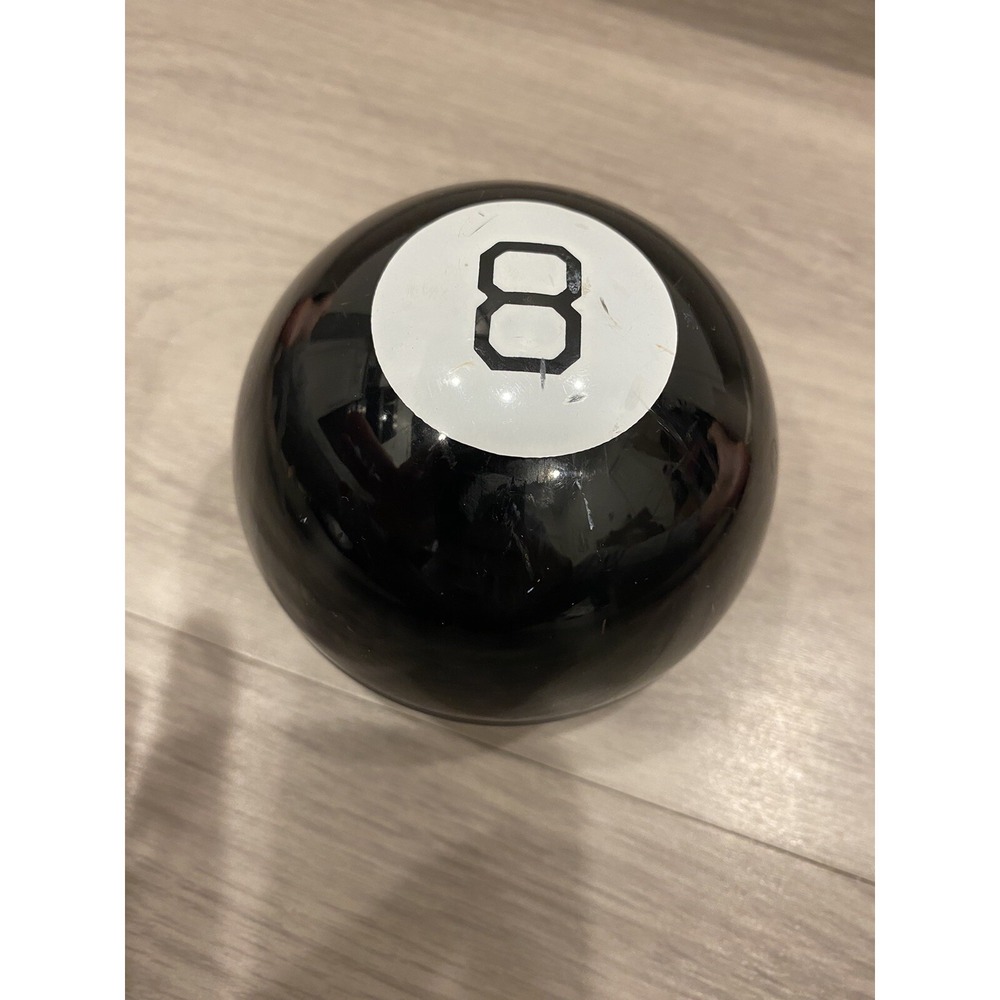 Magic 8 Ball Fortune Teller‎ Toy